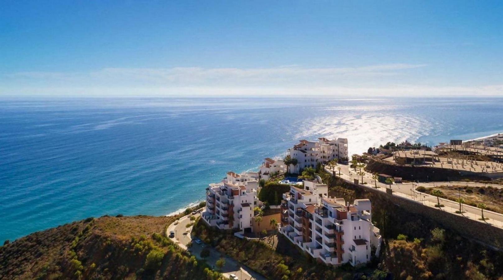 Con Impresionantes Vistas Al Mar *